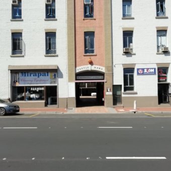 Back parking entrance to Castle Mews
