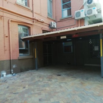 Parking bay