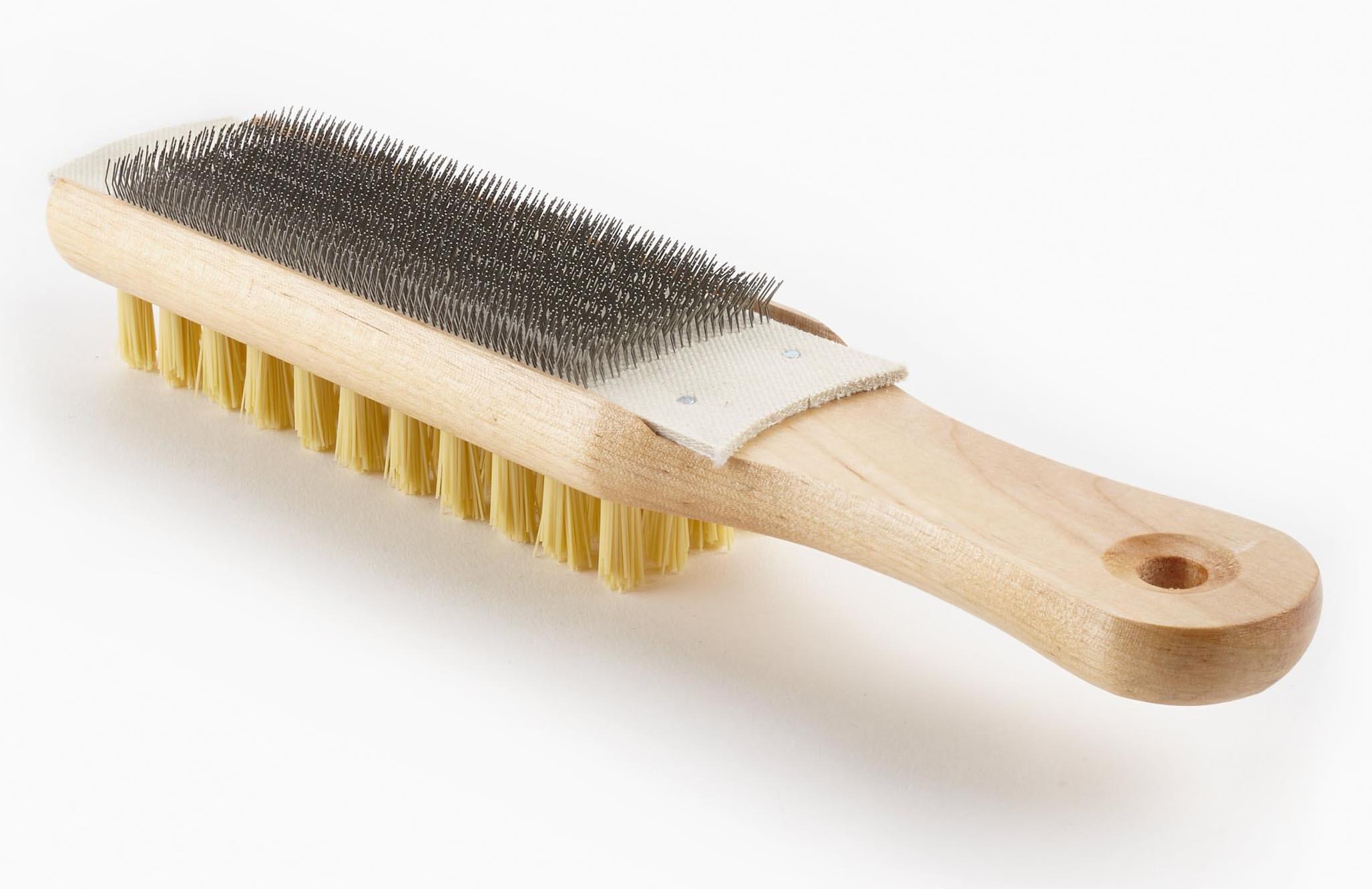 File cleaning brush